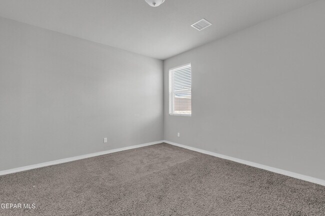 Building Photo - 12260 Desert Wolf Ave