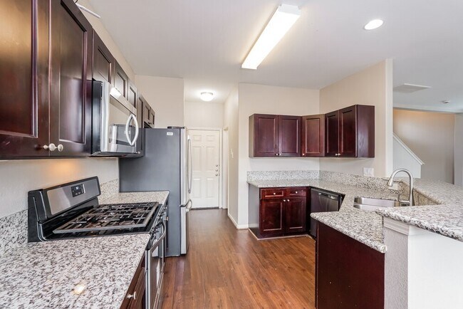 Building Photo - 21811 Octavia Way