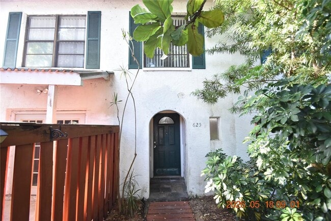 Building Photo - 625 Fairwood Forest Dr