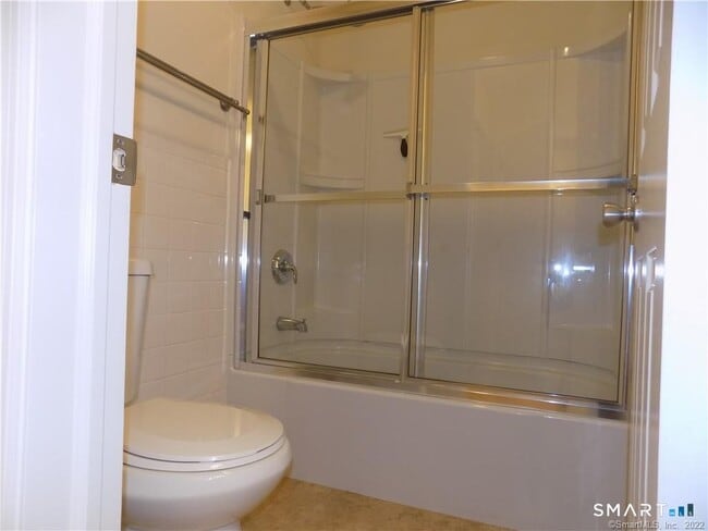 Building Photo - 6 Barnum Ct