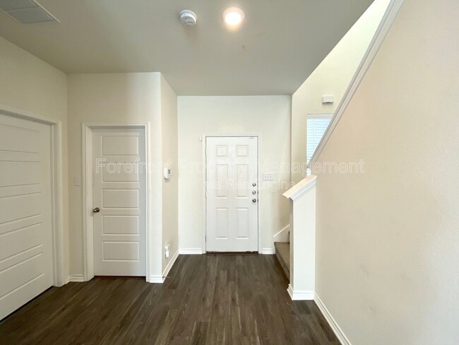 Building Photo - 9803 Boxer Creek