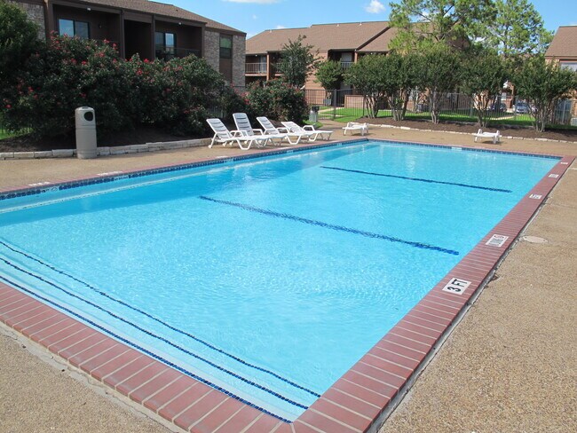 Building Photo - College Station - 1 Bedroom 1 bath Condo - Cripple Creek - Washer/Dryer