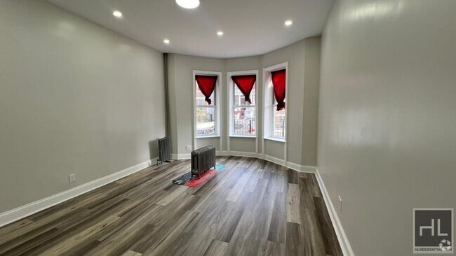 Building Photo - 2311 Newkirk Ave