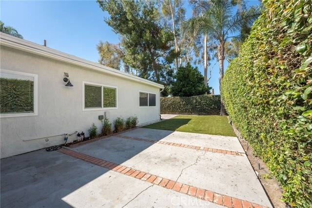 Building Photo - 26942 Fort Apache Cir