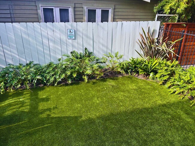 Building Photo - 4120 Third Ave