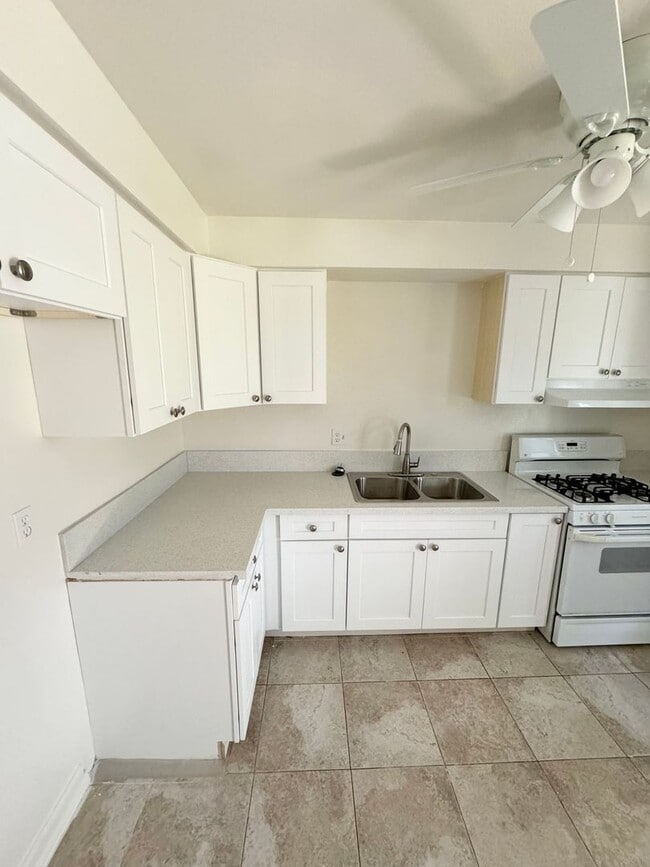 Interior Photo - Madison