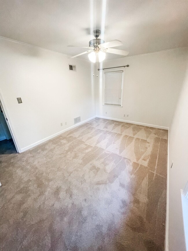 Building Photo - 1270 Perkins Terrace