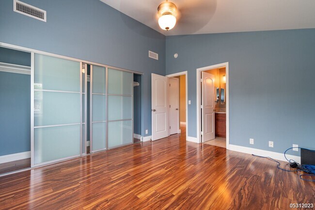 Building Photo - $4,200 | 3br/2ba Single Family Home in Kum...
