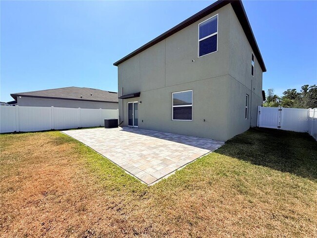 Building Photo - 10330 Blue Plume Ct