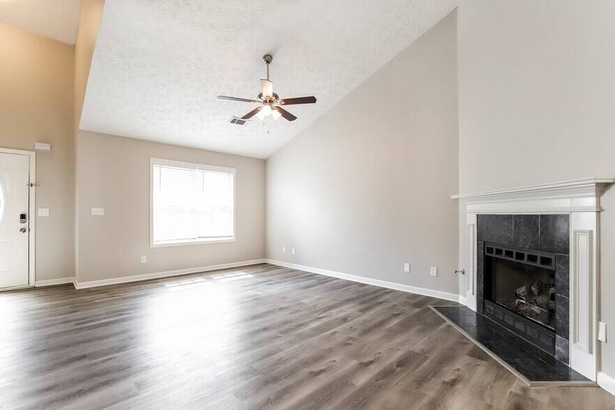 Building Photo - 3130 Sentinel Pkwy