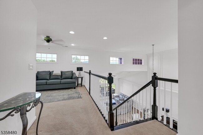 Building Photo - 22 Turnberry Ln