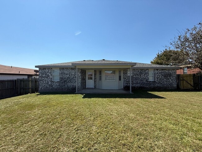 Building Photo - 4207 Sand Dollar Dr