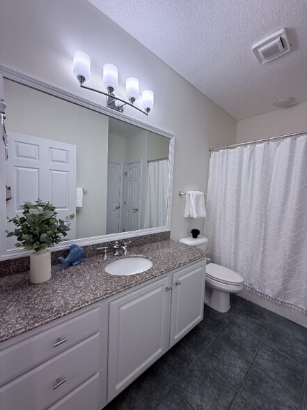 Building Photo - 4240 Coquina Harbour Dr