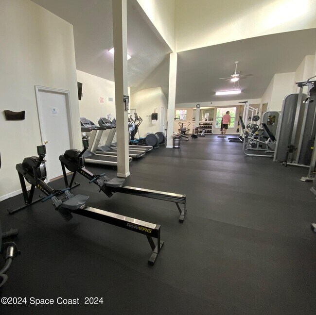 Building Photo - 135 Aquarina Blvd