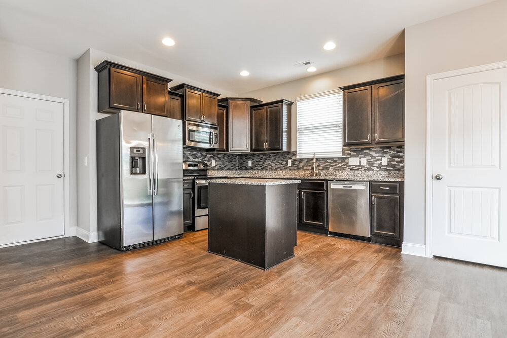 Building Photo - 88 Outwater Ridge Dr