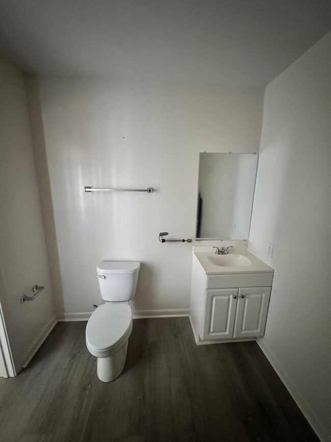 Building Photo - 3/1.5 update home in Shelby, NC