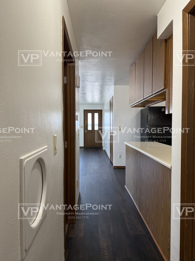 Building Photo - 2721 N Locust St