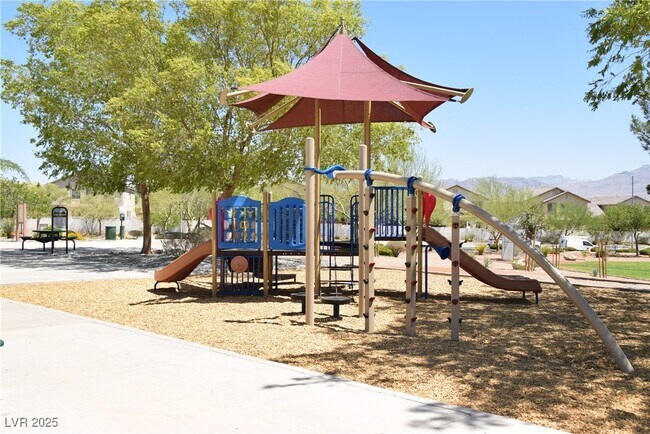 Building Photo - 8148 Finch Feather St