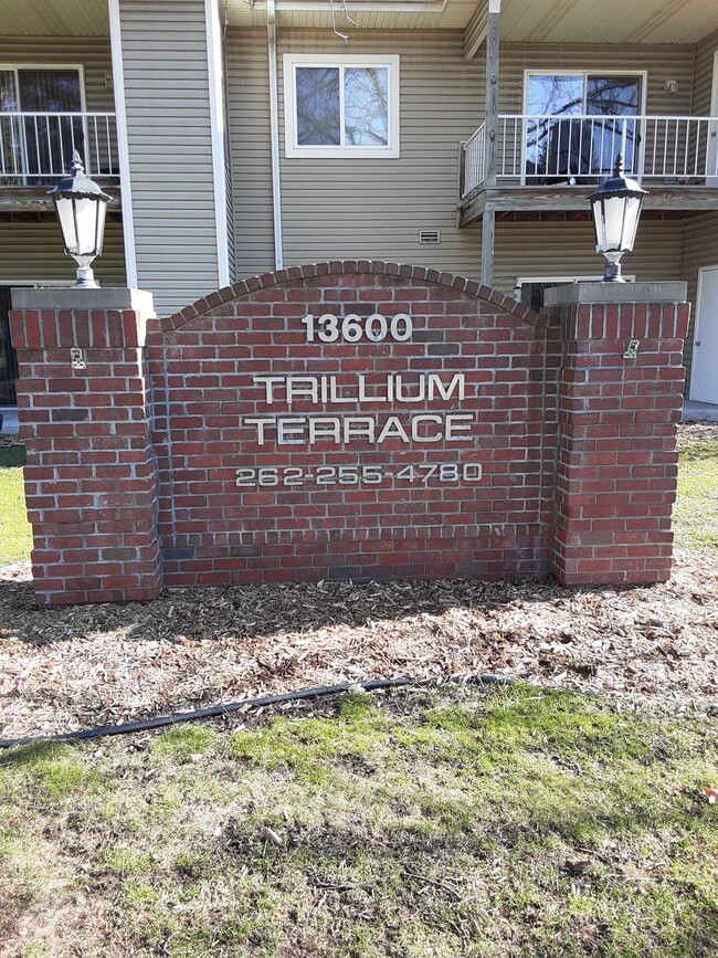 Building Photo - Trillium Terrace Apartments