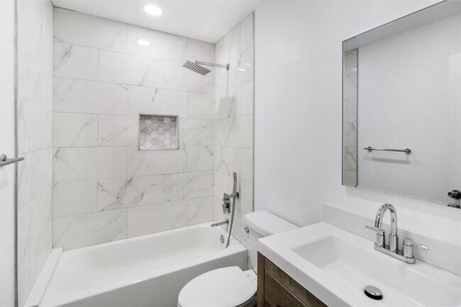 Building Photo - 5626 Arboles Dr