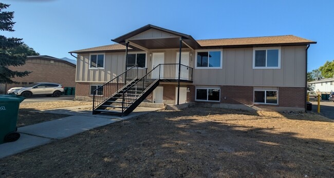 Building Photo - 163 W 1015 N