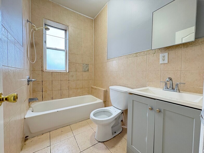 548 Springfield Ave 4B - 491 18th Ave