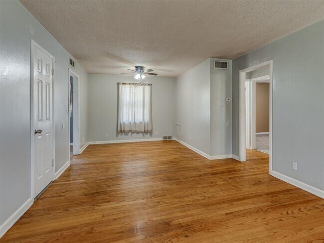 Building Photo - 3801 NW 51st St