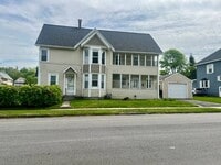 Building Photo - 28 7th Ave