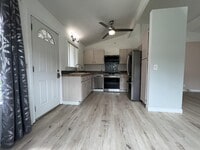 Building Photo - 1667 S Kihei Rd