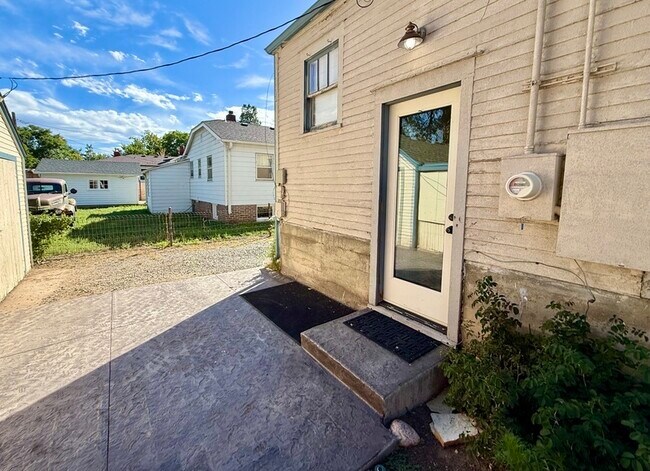 Building Photo - 3790 High Ct