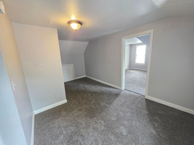 Building Photo - 3 Bed 1 Bath Single Family Home in Wisconsin Rapids