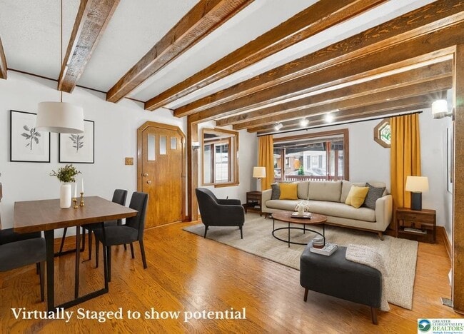 Building Photo - 521 N Lumber St