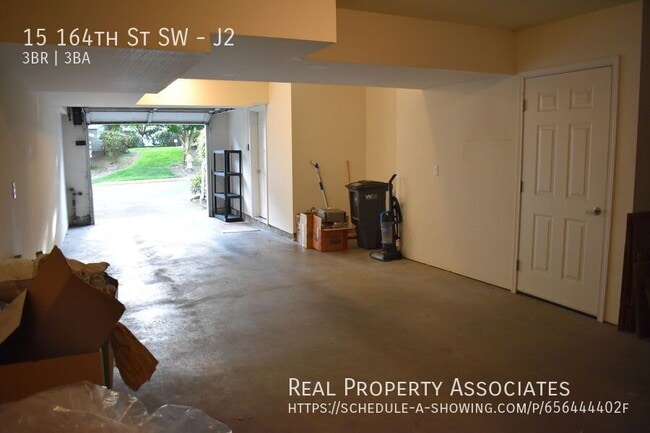 Building Photo - 15 164th St SW
