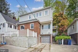 Building Photo - 3137 S Glebe Rd