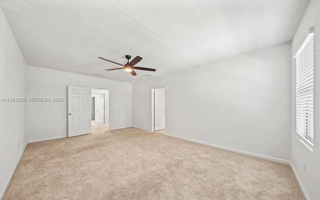 Building Photo - 870 Remington Green Dr SE