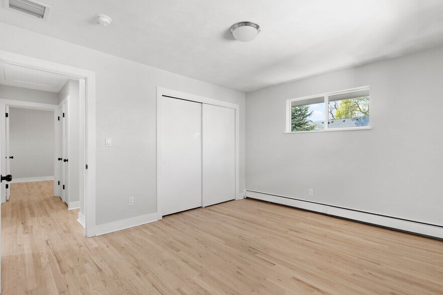 Building Photo - 2903 W 39th Ave