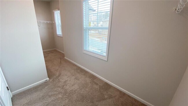 Building Photo - 3687 Brayfield Ter