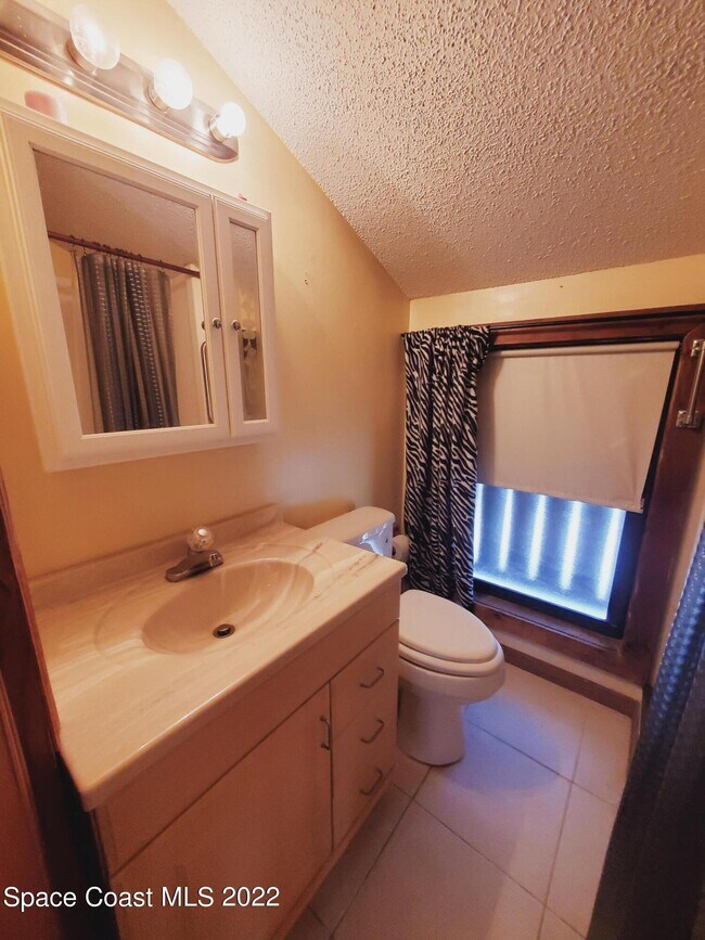 Building Photo - 5150 Curtis Blvd