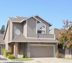 Building Photo - Remodeled Almaden Townhome in Great Location! Award Winning Schools! Central A/C!!