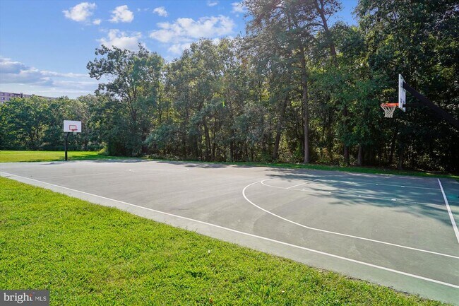 Building Photo - 6267 Masefield Ct