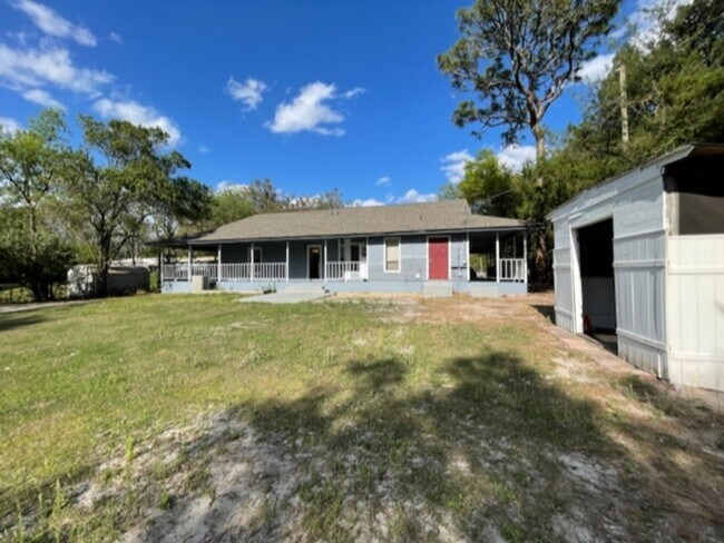 Building Photo - 9332 Trevarthon Rd