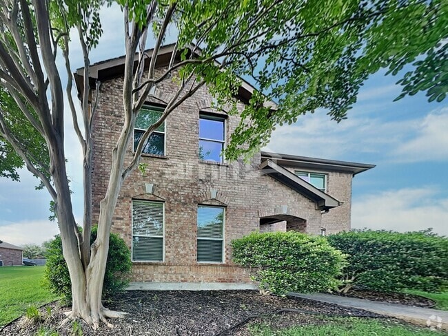 Building Photo - 3679 Chestnut Trail