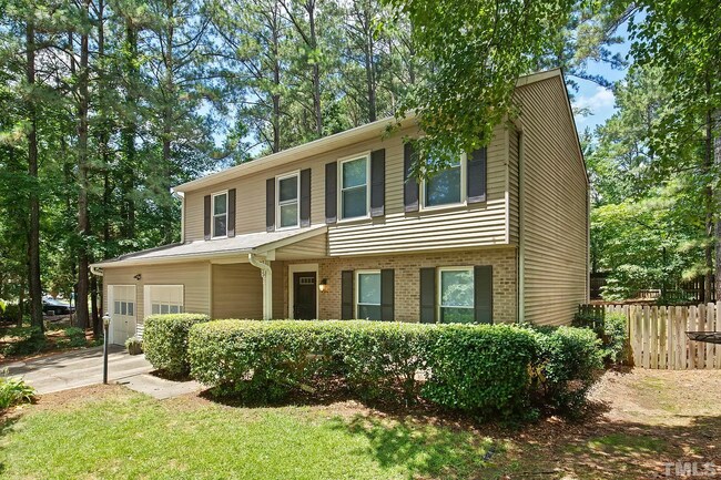 Building Photo - 105 Lone Tree Ct