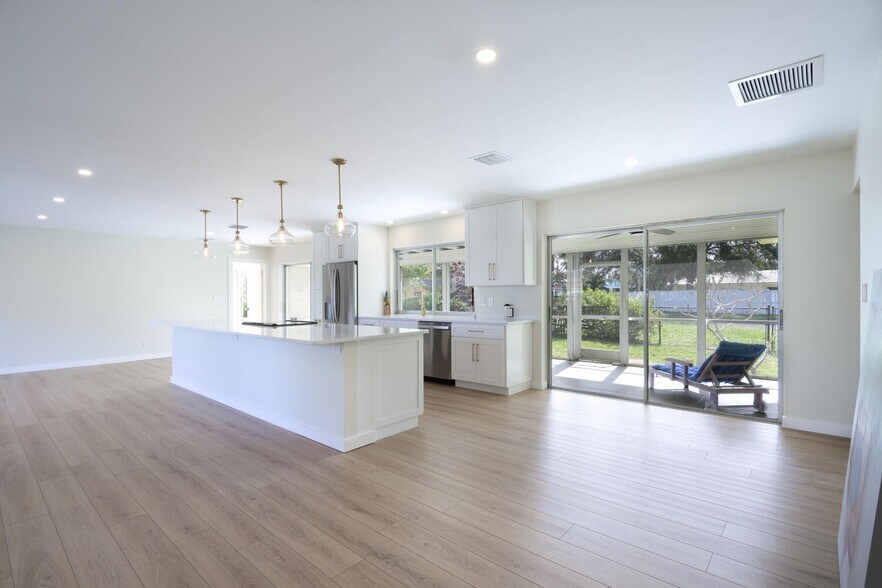 Building Photo - 912 Marlin Cir