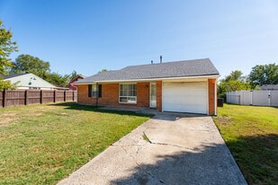 Building Photo - 2248 Boarman Dr