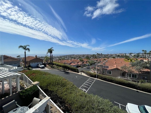 Building Photo - 33636 Sundown Ct