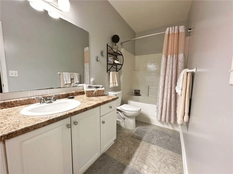 Building Photo - 412 Stockton Rdg