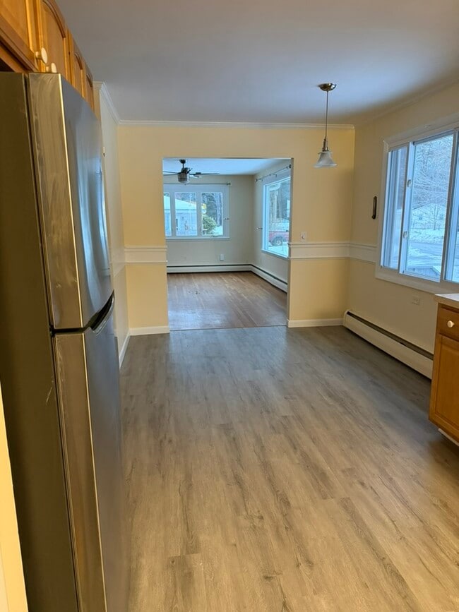 Building Photo - 53 Hennessey Ave