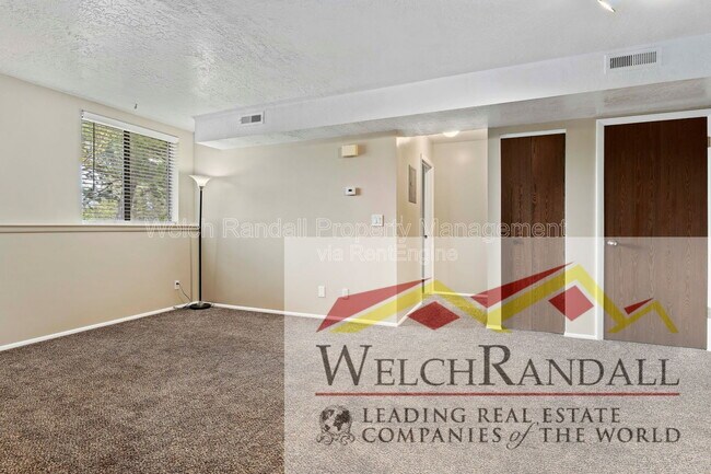 Building Photo - 1175 Canyon Rd