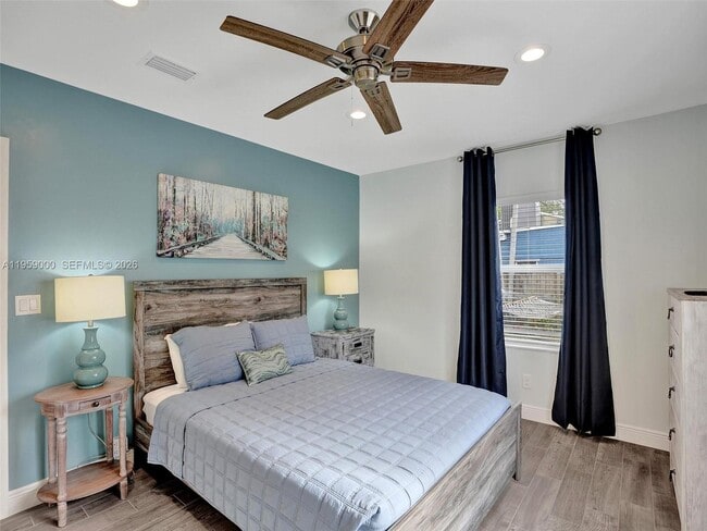 Building Photo - 937 SW 17th St